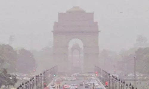 Población India, fuertemente afectada por la contaminación