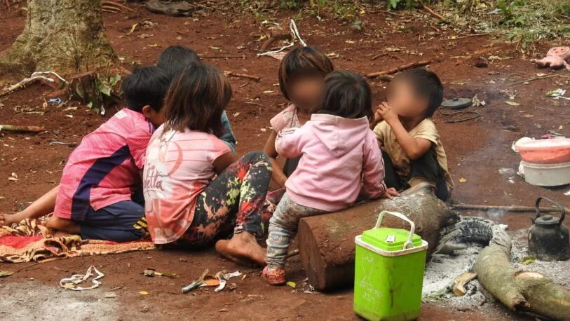 nenes-de-la-comunidad-mbya-Yvy-Pora-3-813x458