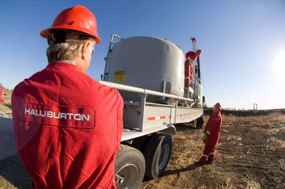 Halliburton-petroleros-1