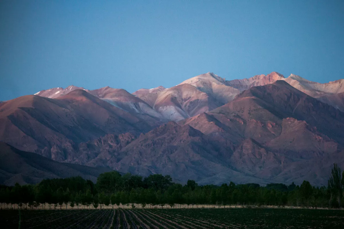 mendoza-privatizaciones-de-tierras-para-azufe-sa-01
