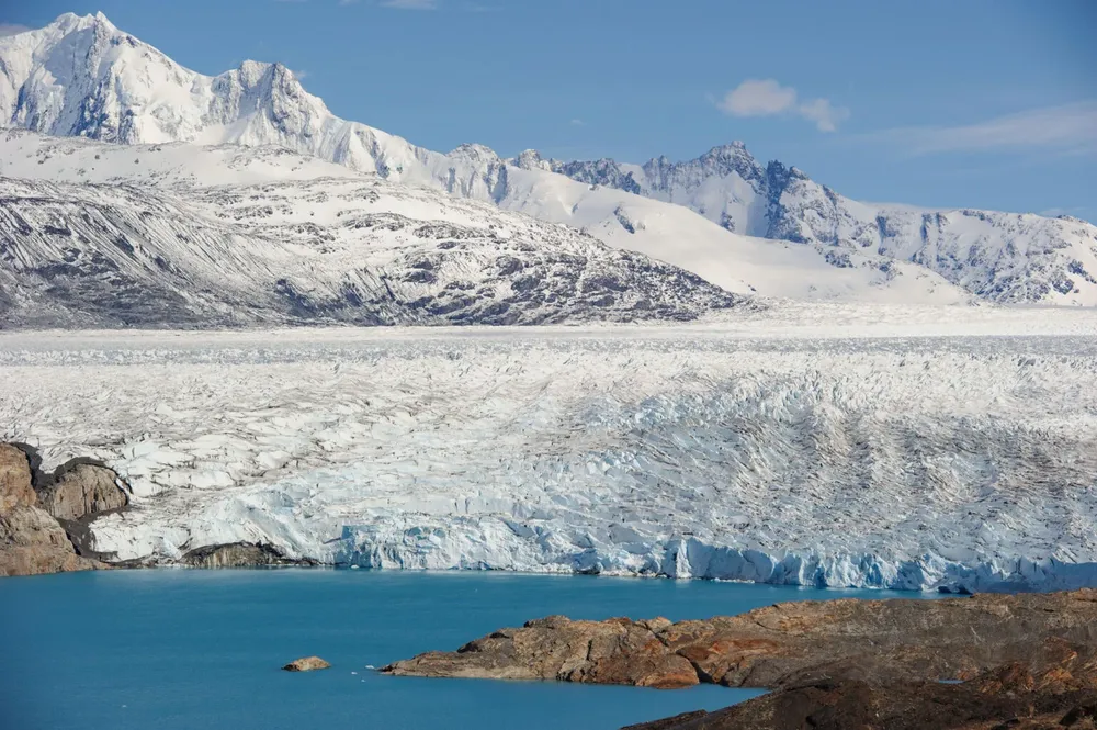 Glaciar-Upsala-Pque-Nac-Los-Glaciares-05-©-Martin-Katz-Greenpeace-1536x1022