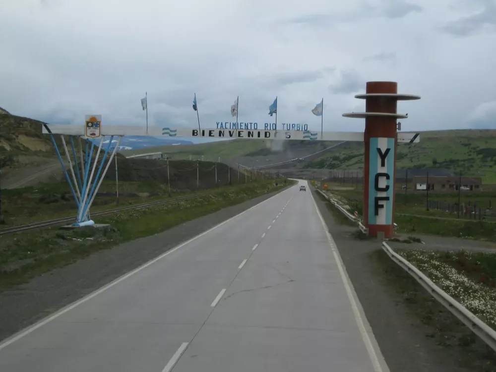 Entrada_de_Yacimientos_Río_Turbio