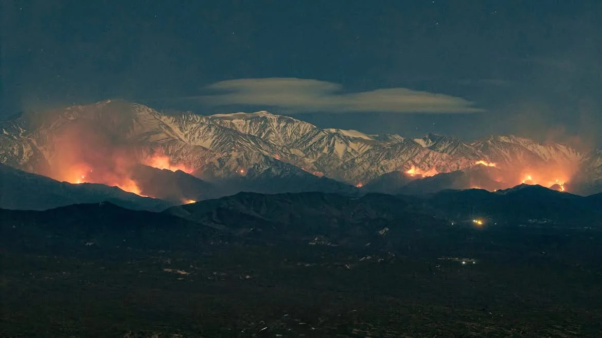 Guanchin, La Rioja.INCENDIO FORESTALAsí se veía el incendio anoche las Sierras del Famatina, Gua