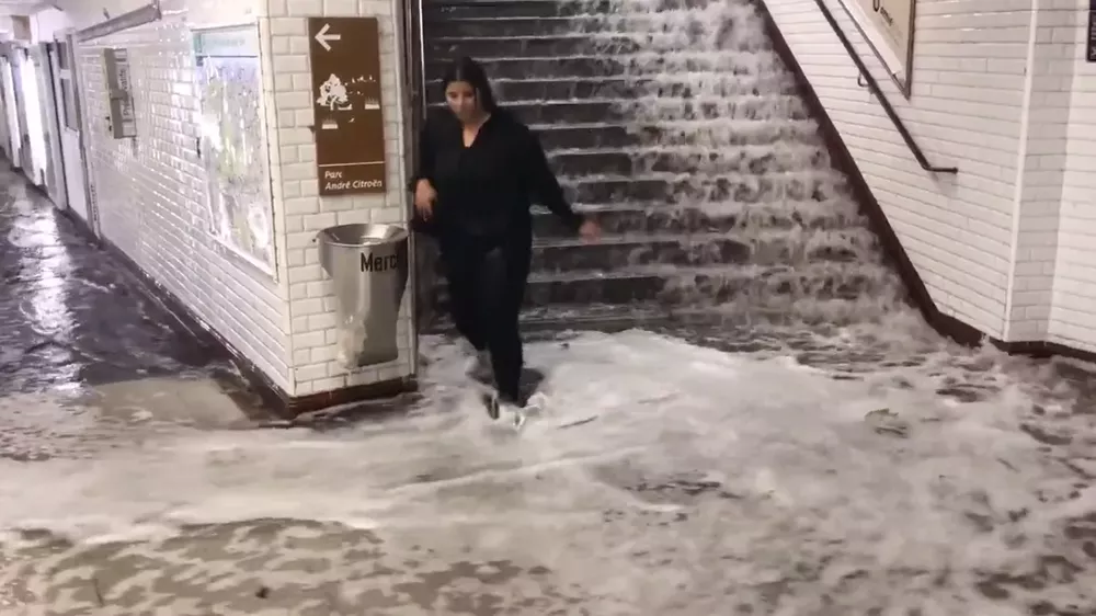 paris