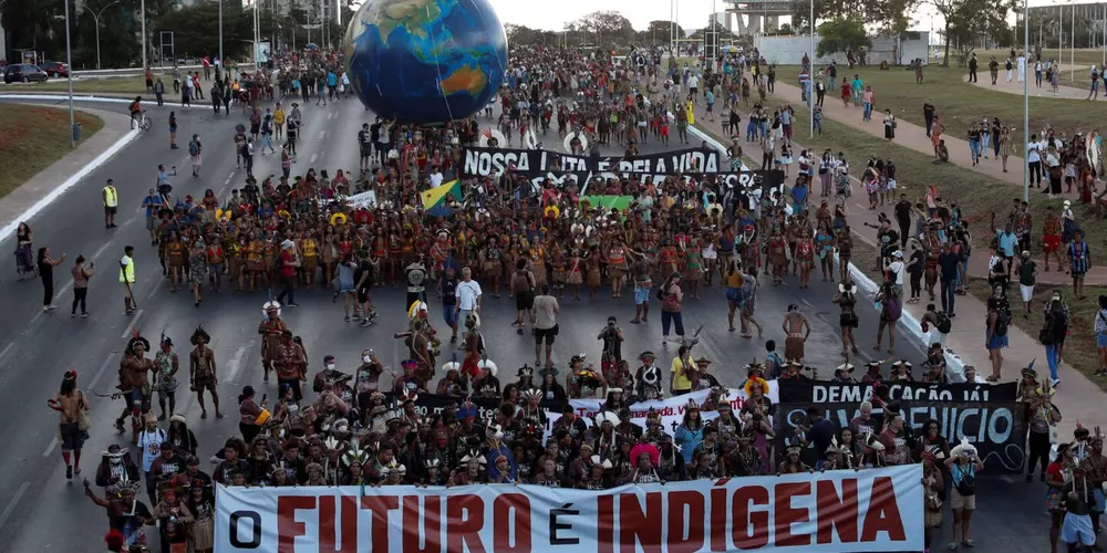 Elecciones-Brasil-indigenas-Amazonia-Brasilia-Bolsonaro-manifestacion_Alamy_1440x720